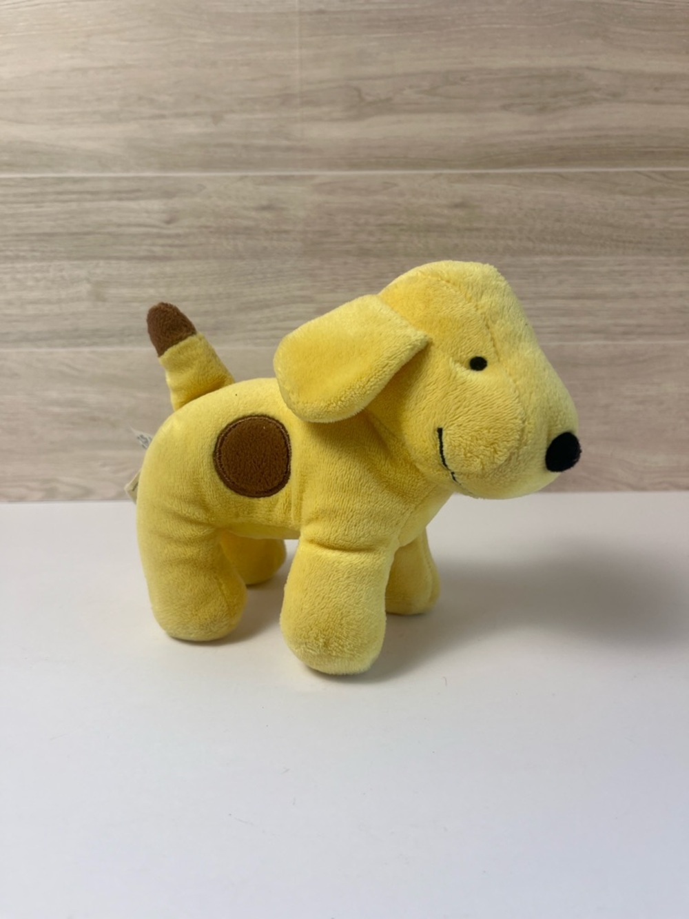 Spot the Dog Plush Kid Preferred Yellow Brown Stuffed Animal 7"
Puppy Eric Hill